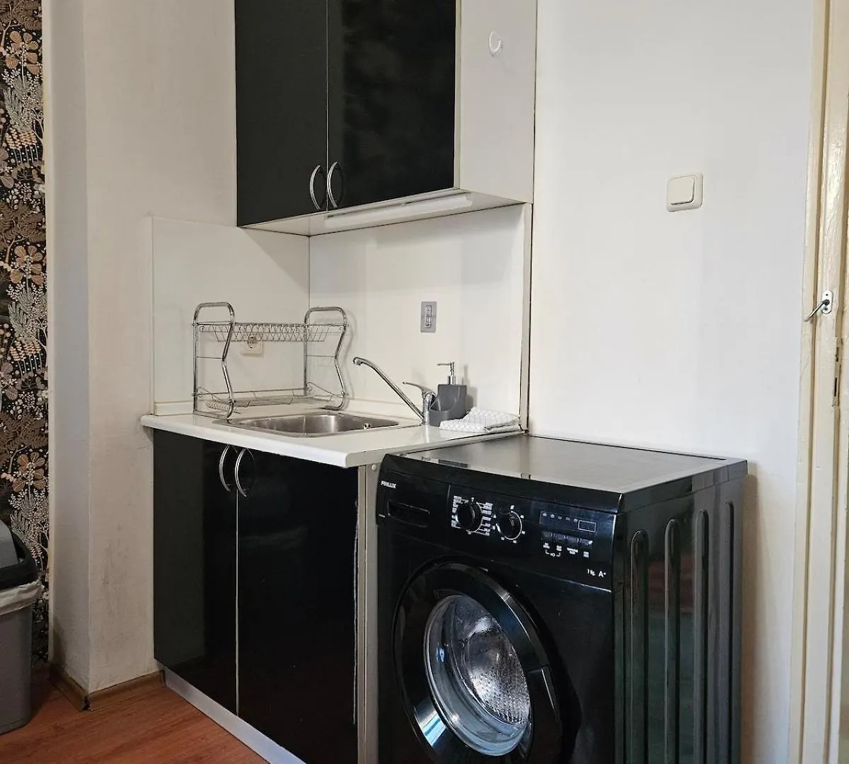 City Center Park Apartment Sofie 0*,